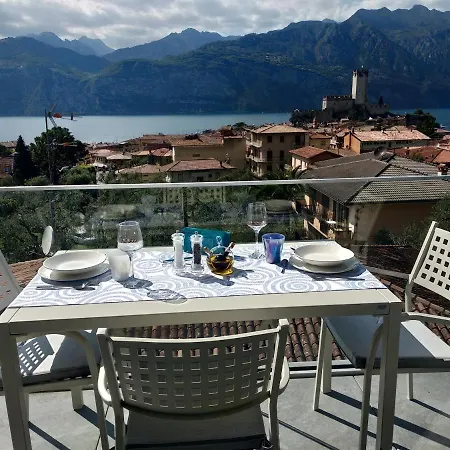 Blue Sky Garda - Zaffiro Διαμέρισμα Μαλτσεζίνε